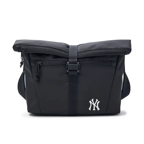 Túi Đeo Chéo MLB Korea Basic Golf Core Crossbody Bag New York Yankees 3ACRB025N-50BKS Màu Đen