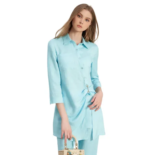 Áo Kiểu Nữ F2 Fashion & Freedom Linen Hello New Day AK533-XTT-S-0323 Màu Xanh Da Trời Size S