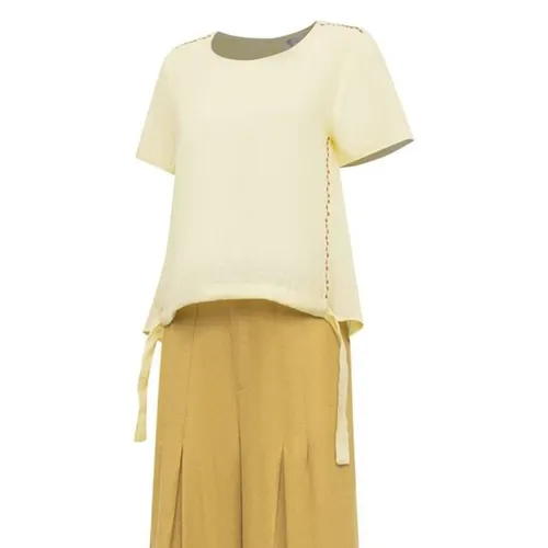 Áo Kiểu Nữ F2 Fashion & Freedom Linen AK452-VN-S-0124 Màu Vàng Nhạt Size S
