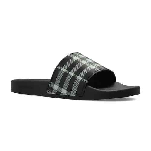 Dép Nam Burberry Black Rubber Flip-flops 8107514 C1343 Màu Đen
