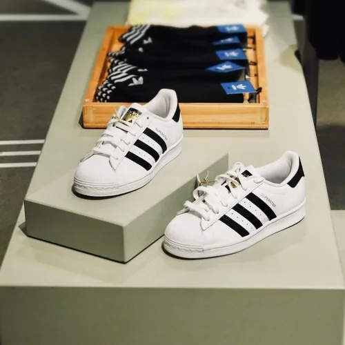 GIÀY originals Nữ SUPERSTAR FV3284-4