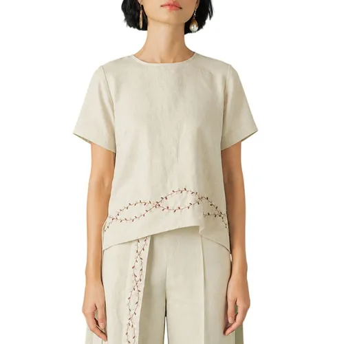 Áo Kiểu Nữ F2 Fashion & Freedom Becoming Discover AK456-K-S-0321 Màu Kem Size S