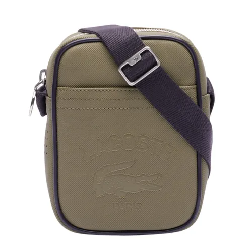 Túi Đeo Chéo Nam Lacoste Club 1930 Petit Piqué Effect Vertical Satchel NU4964UO R63 Màu Xanh Olive