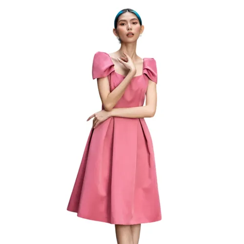 Váy Gấm Nữ F2 Fashion & Freedom Queen Of The Night D582-H-S-0122 Màu Hồng Size S