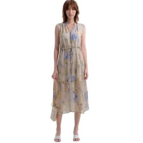 Váy Suông Nữ F2 Fashion & Freedom Yellow Silk Dress With Summer Fragrance Pattern D584-VSX-S-0222 Màu Vàng - Xanh Size S
