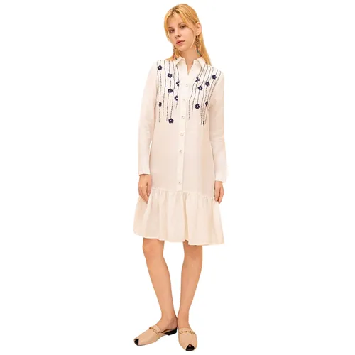 Váy Sơ Mi Nữ F2 Fashion & Freedom White Linen Dress D368-T-S-0919 Màu Trắng Size S