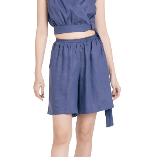 Quần Short Linen Nữ F2 Fashion & Freedom Brighter Day QS58-XT-S-1121 Màu Xanh Tím Size S