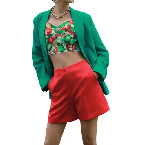Quần Short Nữ F2 Fashion & Freedom Gấm Into The Wood QS95-DO-XXL-0524 Màu Đỏ Size XXL