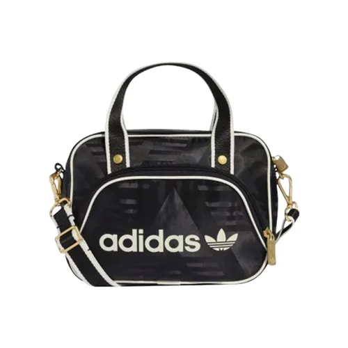 Túi Đeo Vai Adidas Mini Airliner KE2316 Màu Đen