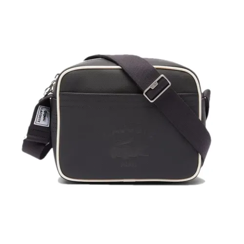 Túi Đeo Chéo Unisex Lacoste Medium Club 1930 Petit Piqué Reporter Bag NU4850 - K46 Màu Đen