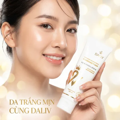 Sữa Rửa Mặt Dưỡng Ẩm Và Làm Sáng Da Daliv Moistuzing And Brightenning Cleansing Foam 120ml