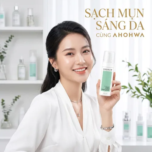 Sữa Rửa Mặt Làm Sạch Sâu Và Cải Thiện Mụn Ahohwa Control Clearing Foam Cleanser 150ml