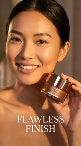 Kem Nền Trang Điểm M. Asam Magic Finish Porcelain Teint 4 in1 Tone Sáng 30ml