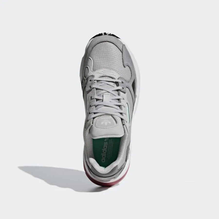 adidas falcon w d96698