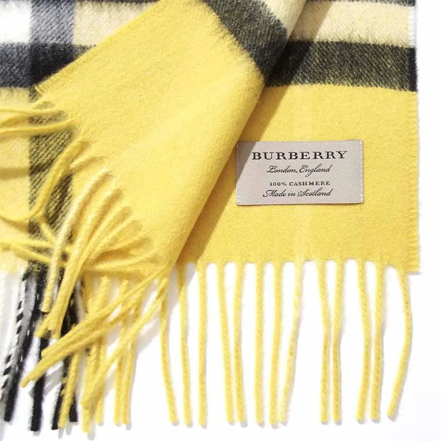 Mua Khăn Burberry Giant Check Cashmere Scarf Yellow Màu Vàng - Burberry -  Mua tại Vua Hàng Hiệu h027805