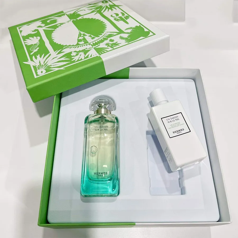 HERMÈS UN JARDIN SUR LE NIL セット HERMÈS Parfums-Jardins Collection Un Jardin Sur Le Nil Set