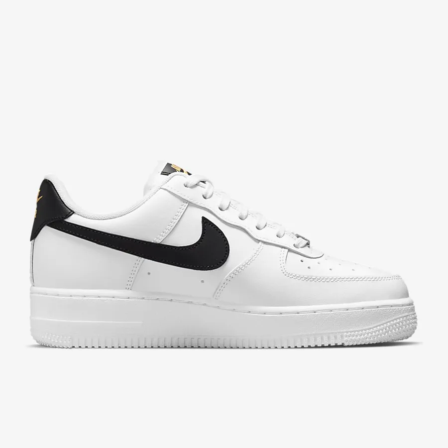 black and white air force 1 with gold