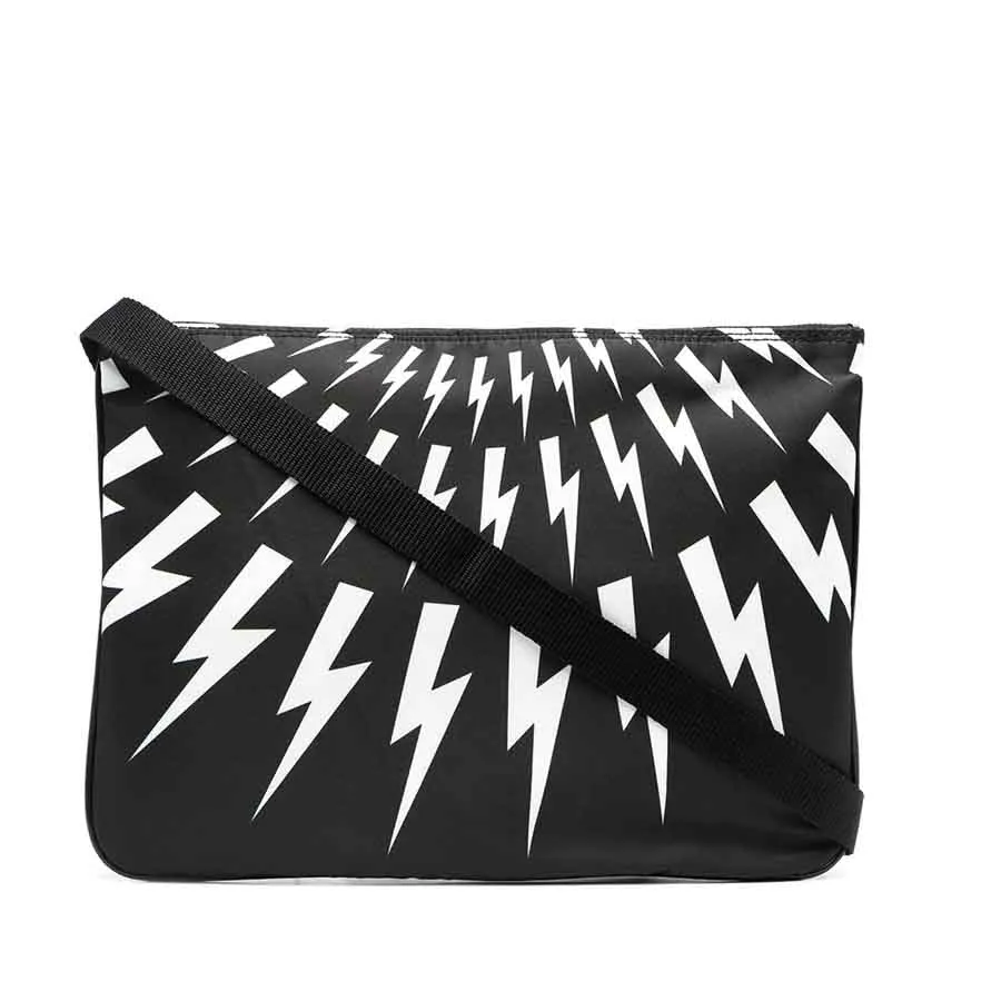 Túi Cầm Tay Neil Barrett Thunderbolt-print Clutch Bag Màu Đen | Vua ...
