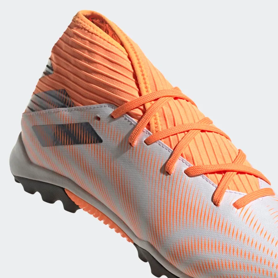 Top 12 mẫu giày đá bóng Adidas chính hãng chất lượng tốt hiện nay