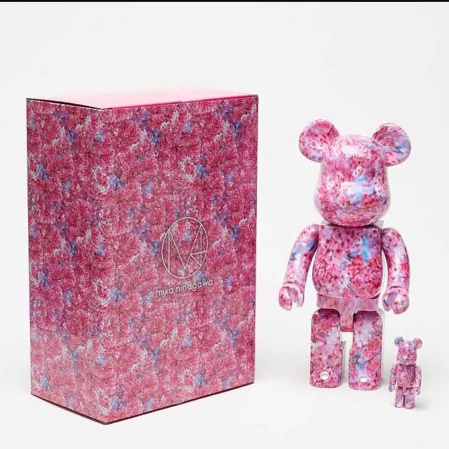 Đồ Chơi Mô Hình Bearbrick Mika Ninagawa Sakura Màu Hồng Đào