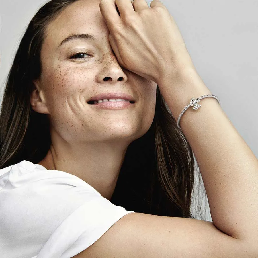 Hạt Vòng Charm Pandora Flip-Flop Dangle 792197C01 Màu Bạc Xanh