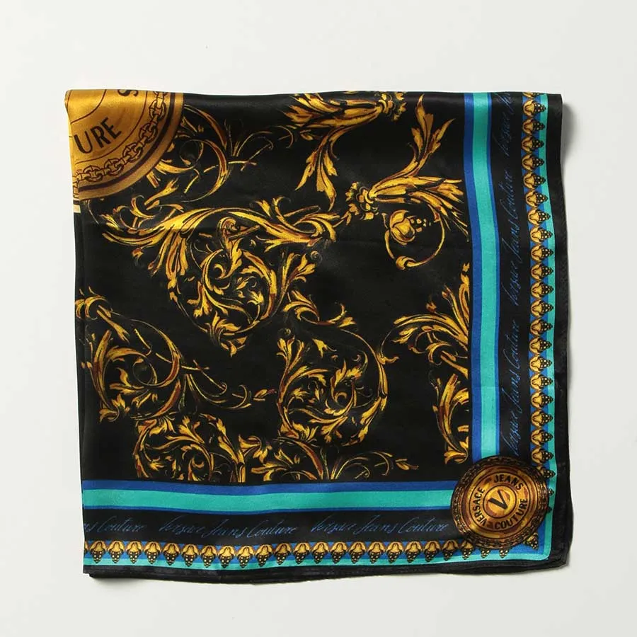 Mua Khăn Versace Jeans Couture Baroque Pattern Màu Đen Họa Tiết ...