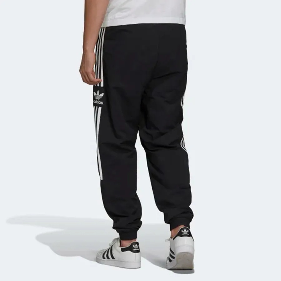 Adidas Trefoil Track Pants with ankle zip (black), Men's Fashion,  Activewear on Carousell