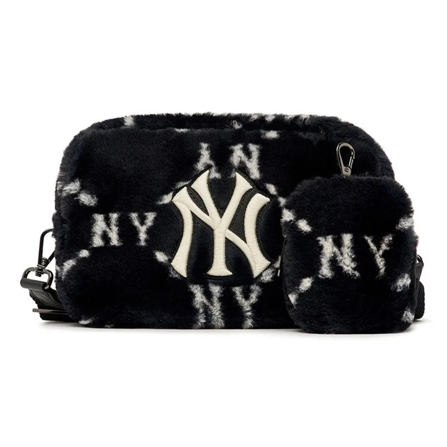 Túi xách MLB Có sẵn - Túi Đeo Chéo MLB Dia Monogram Fur Cross Bag New York Yankees 3ACRM1026-50BKS Màu Đen - Vua Hàng Hiệu
