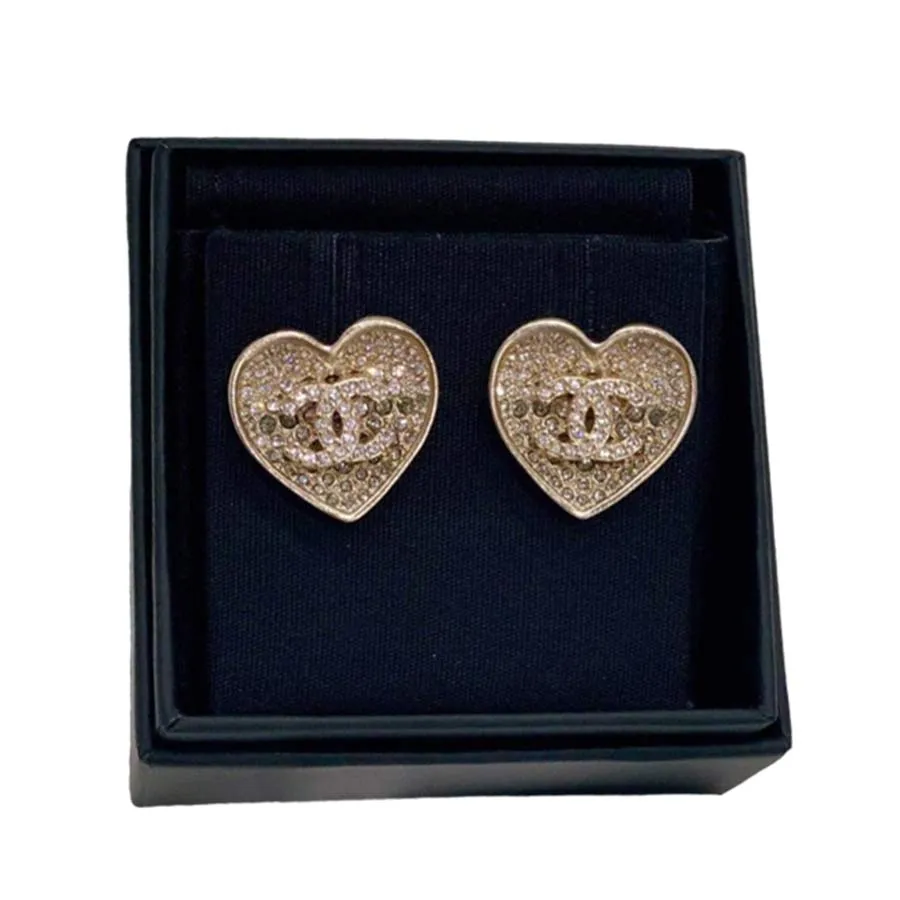 Trang sức Chanel - Khuyên Tai Chanel Heart CC Logo Earrings Màu Vàng - Vua Hàng Hiệu