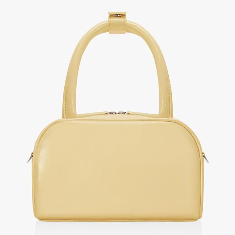 【FINDKAPOOR】 MARTY LAURA BAG 21 CRINKLED FIND KAPOOR Marty Laura Bag 21 Crinkled 斜挎包– JuzBeauty