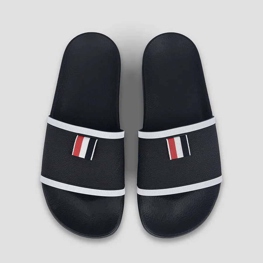 Mua Dép Thom Browne Striped Pool Slides In Black MFL054A 05690 001 Màu