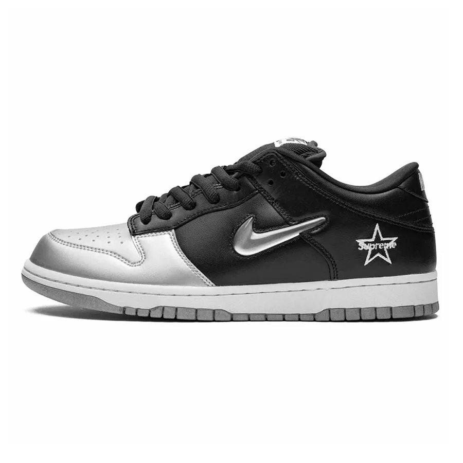 nike silver dunks
