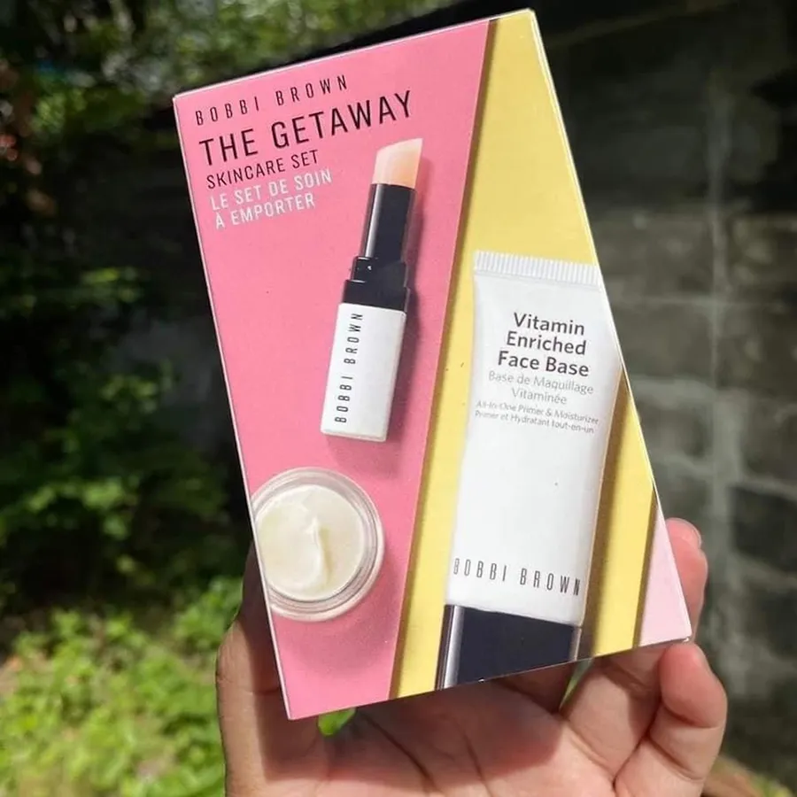Set Dưỡng Da 3 Món Bobbi Brown The Getaway Skincare Set | Vua Hàng
