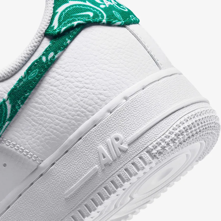 nike air force 1 07 essential green
