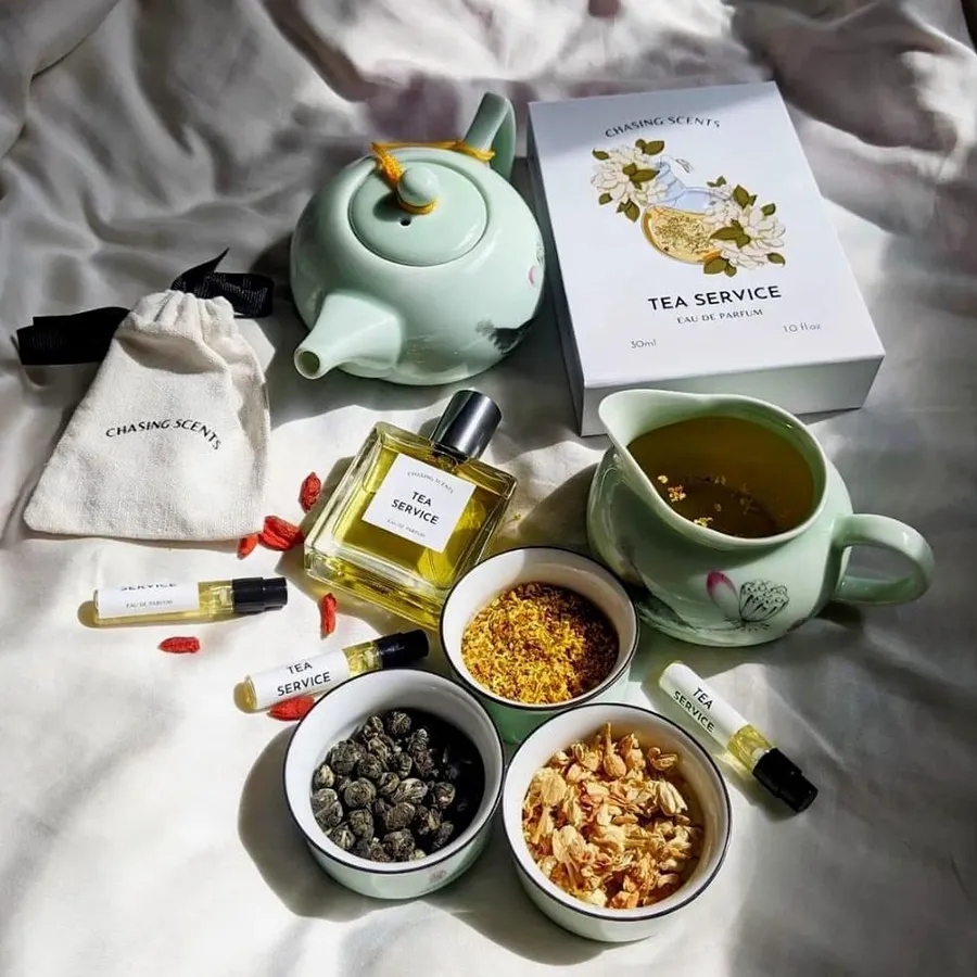 Nước Hoa Unisex Chasing Scents Tea Service Eau De Parfum 30ml