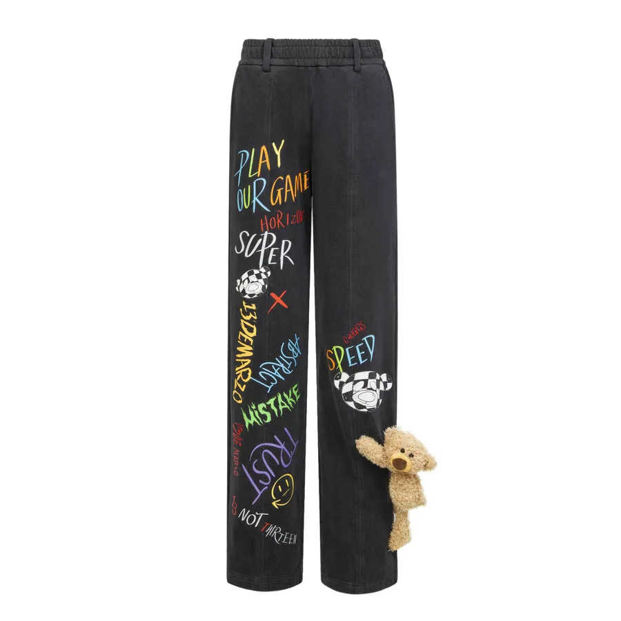 Quần Jean 13 De Marzo Street Graffiti Slang Bear Sweatpants Washed