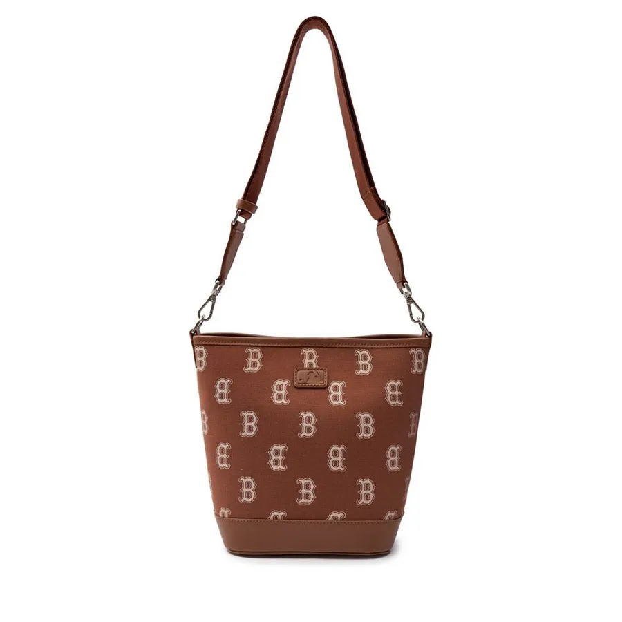 ★MLB Korea★ Big Classic Monogram Jacquard New Bucket Bag N MLB] Big Classic Monogram Jacquard New Bucket Bag NY Cream
