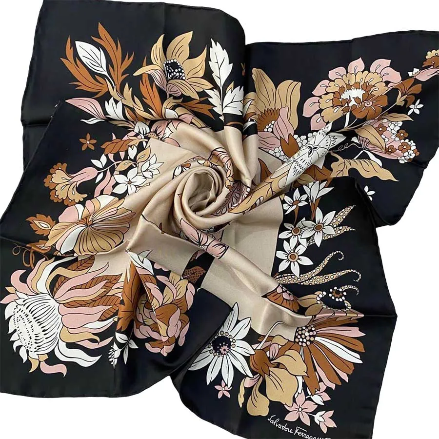 Thời trang Salvatore Ferragamo - Khăn Nữ Salvatore Ferragamo 3100347330834 Silk Scarf Họa Tiết Màu Đen - Vua Hàng Hiệu