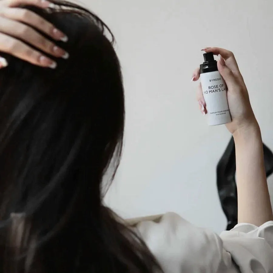 Top 18 loại nước hoa cho tóc rất thơm được phái nữ yêu thích 4