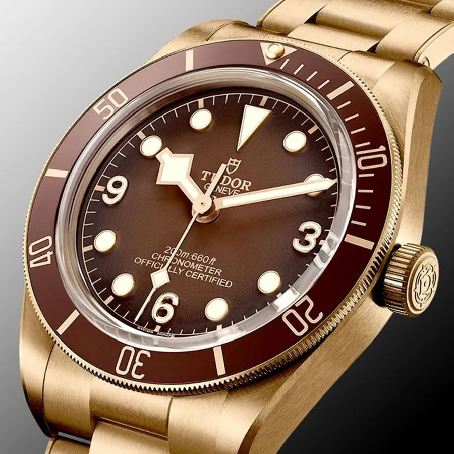 Đồng Hồ Nam Tudor Black Day Bronze 39mm Màu Vàng Vua Hàng Hiệu