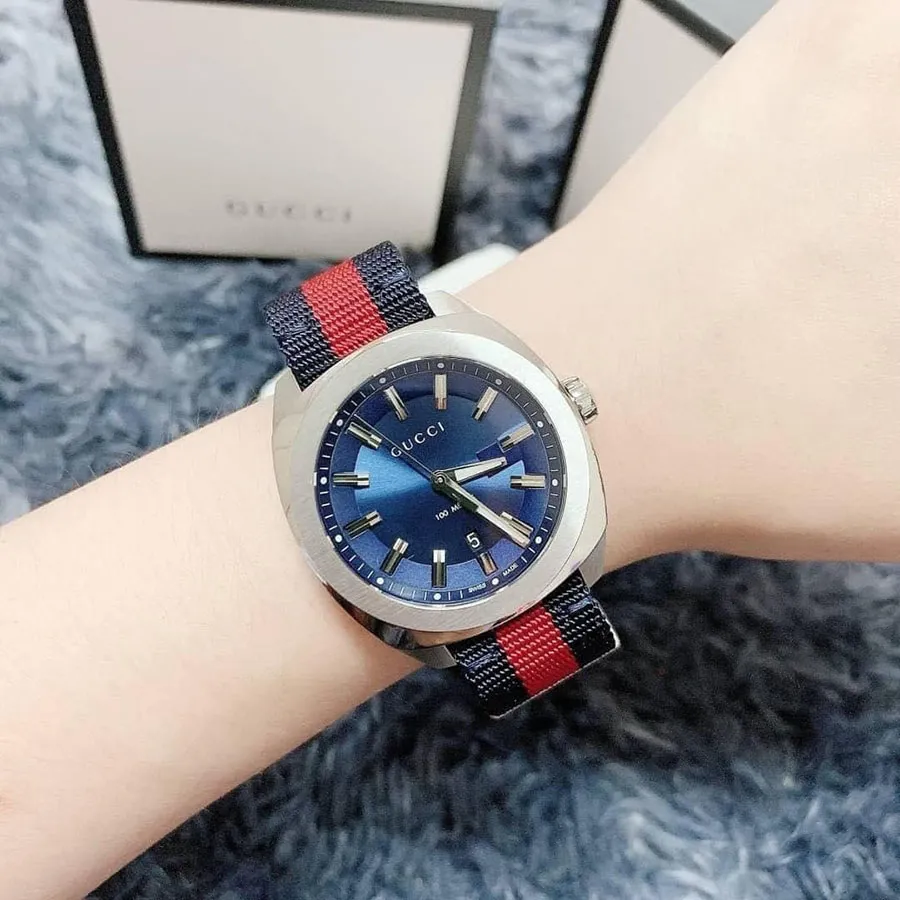 Đồng Hồ Nam Gucci Blue Dial Men's Watch YA142304 Màu Xanh Blue