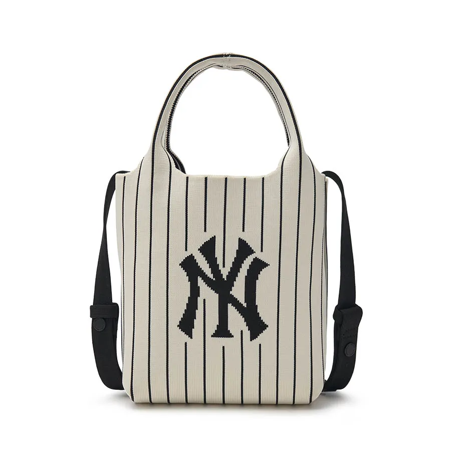 Túi xách MLB - Túi Đeo Chéo MLB Logo New York Yankees 3ACRS034N-50CRD Màu Kem - Vua Hàng Hiệu