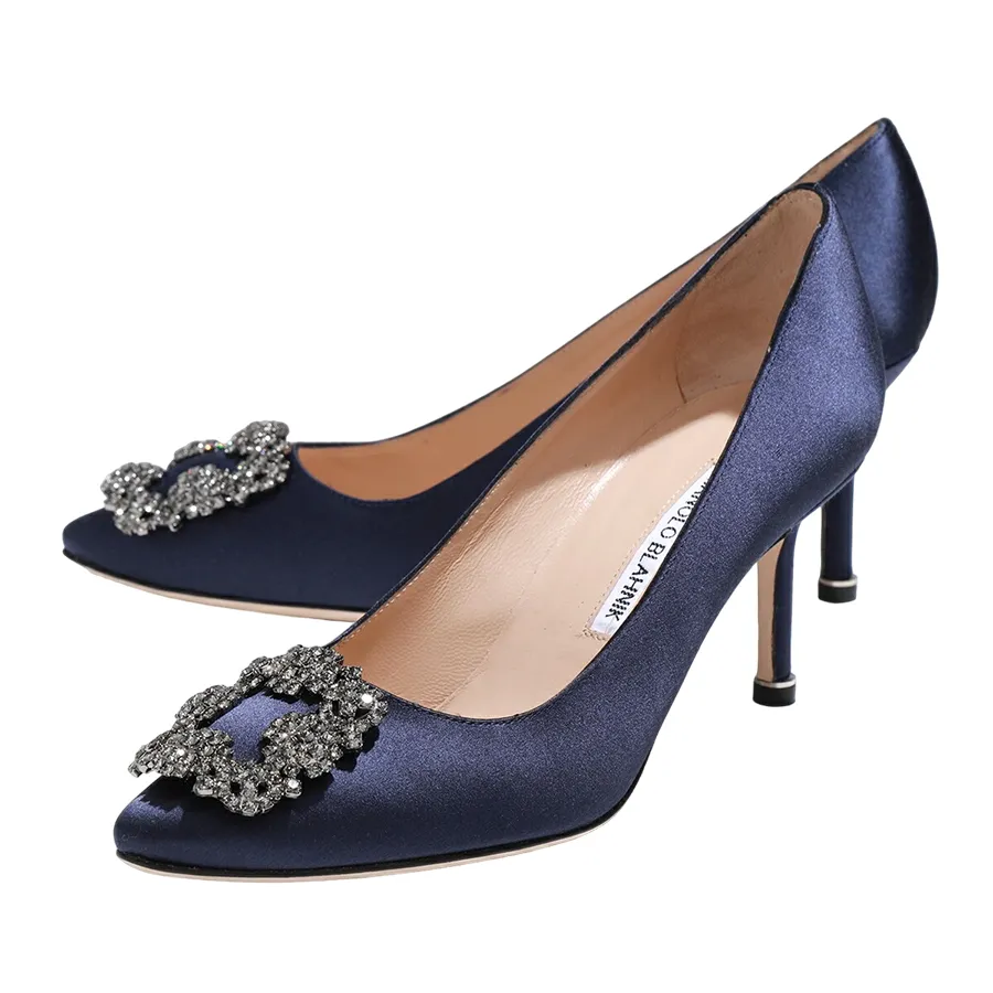 Giày Cao Gót Nữ Manolo Blahnik Hangisi Pumps In Satin With Jewel