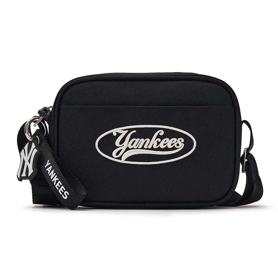 Túi xách MLB - Túi Đeo Chéo MLB Varsity Camera Bag New York Yankees 7ACRV044N-50BKS Màu Đen - Vua Hàng Hiệu