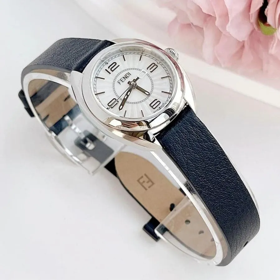 Fendi Momento Women’s Watch F217024511 black Đồng Hồ Nữ Fendi Momento Mother Of Pearl Dial Black Leather  main image 4