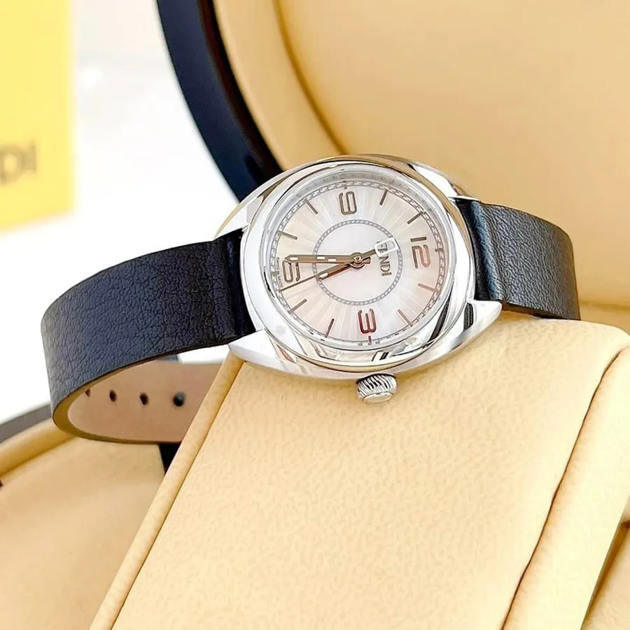 Fendi Momento Women’s Watch F217024511 black Đồng Hồ Nữ Fendi Momento Mother Of Pearl Dial Black Leather  main image 2