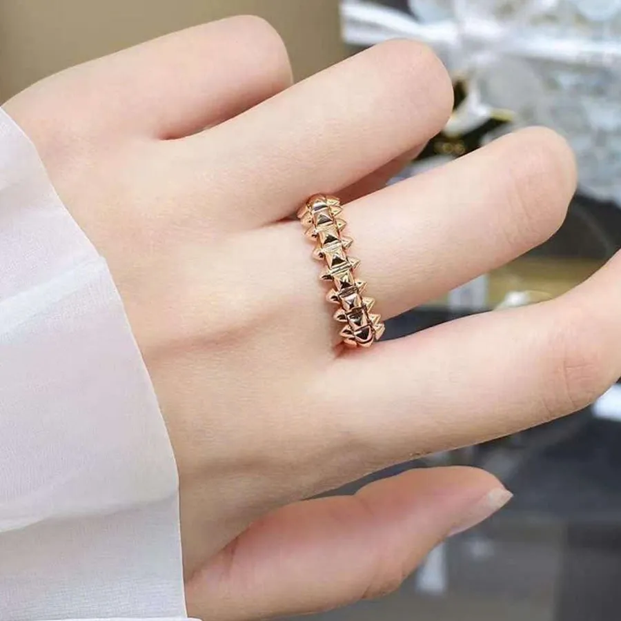 Nhẫn Nữ Jewery Luxury Clash De Cartier Ring Màu Vàng Hồng Vua