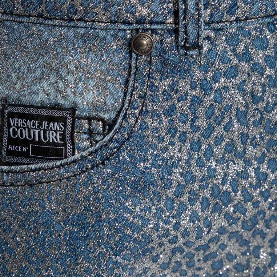 Quần Short Nữ Versace Jeans Couture Shorts 76HAD514 DS013M30