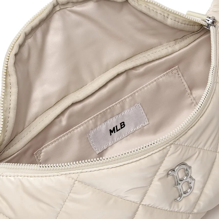 ★MLB Korea★ Curve padded hip sack BOS DCream 3AHSM064N-43C ☆MLB Korea☆ Curve padded hip sack BOS DCream 3AHSM064N-43C