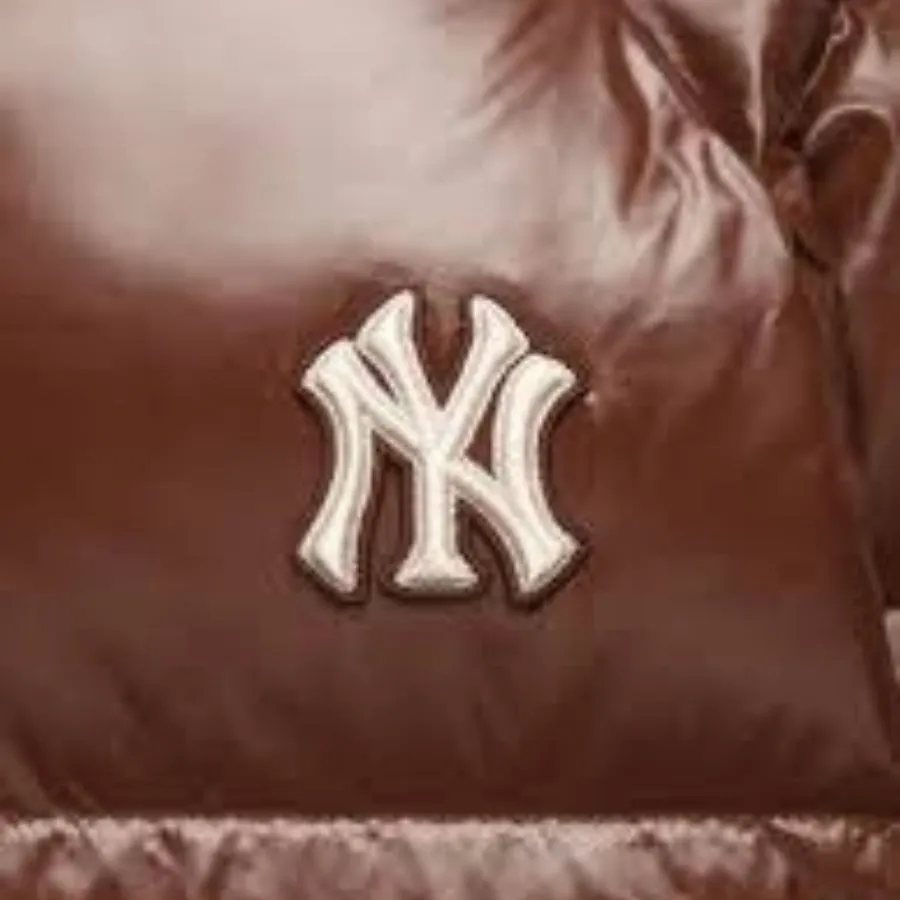 ダウンジャケット・コート MLB Women's Crop Glossy Curve Padding NY MgPink 3FDJB2046-50 MLB Korea Women's Crop Glossy Curve Padding NY MgPink (MLB